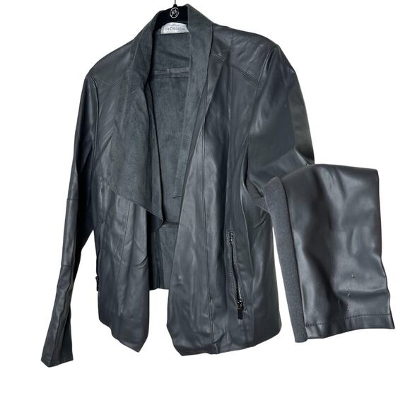 Bagatelle Pewter Gray Faux Leather Open Front Waterfall Jacket Zip Pocket Medium - Picture 1 of 15